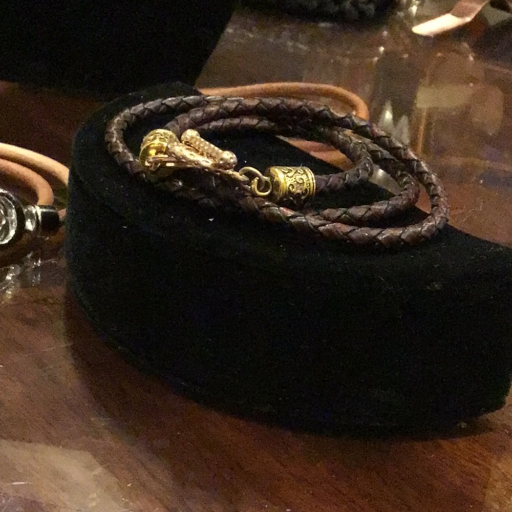 Bracelet